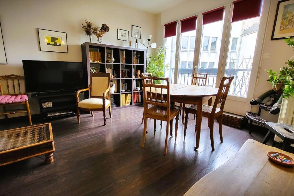 Appartement Des Beaux-Arts Besançon Esterno foto